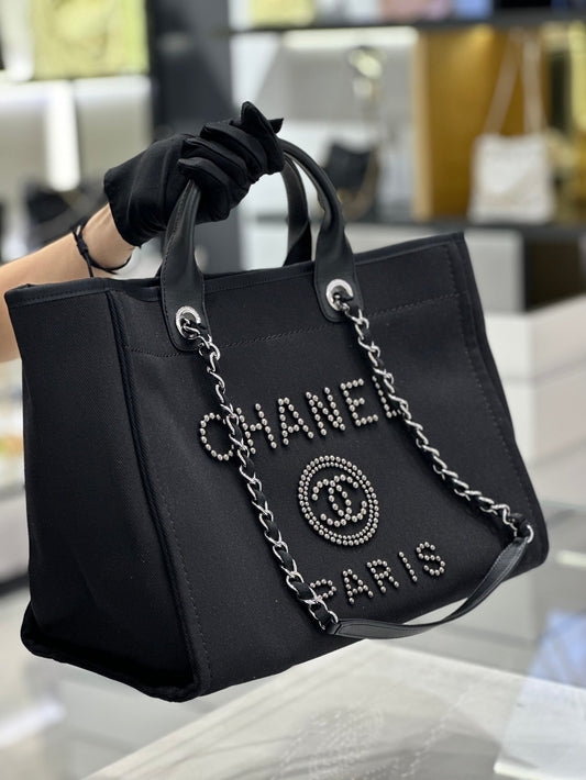 Chanel Natural Canvas and Black Leather Large Pearl Deauville Tote - 30x39x22cm