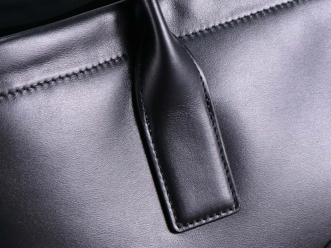 Celine cabas rawstring cuir triomphe in grained calfskin handbag