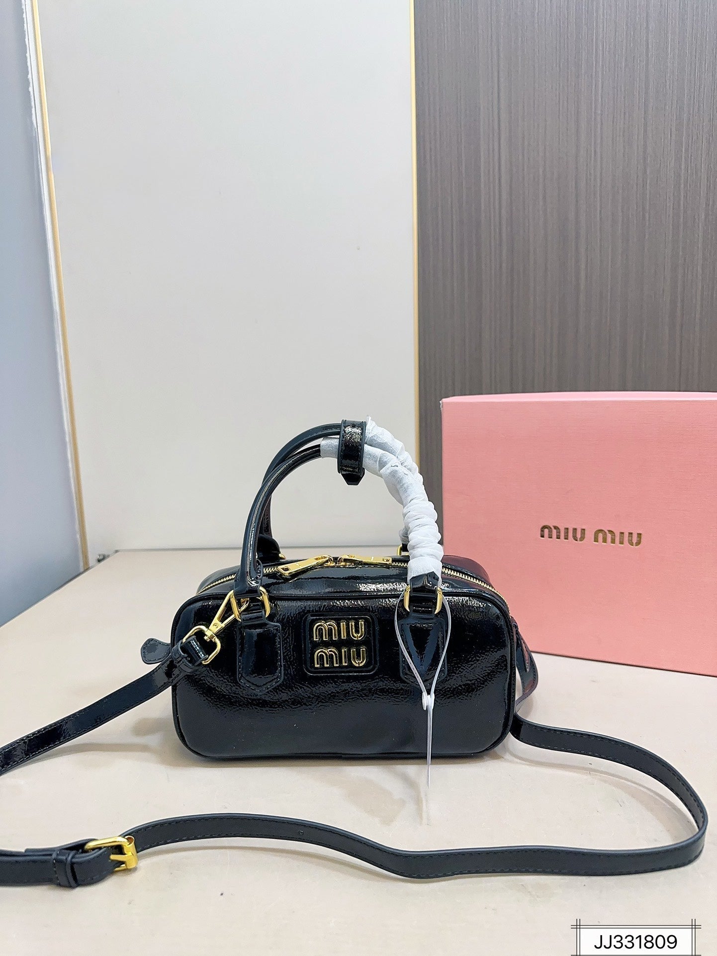 Miumiu Black Tote Bag 22x11cm