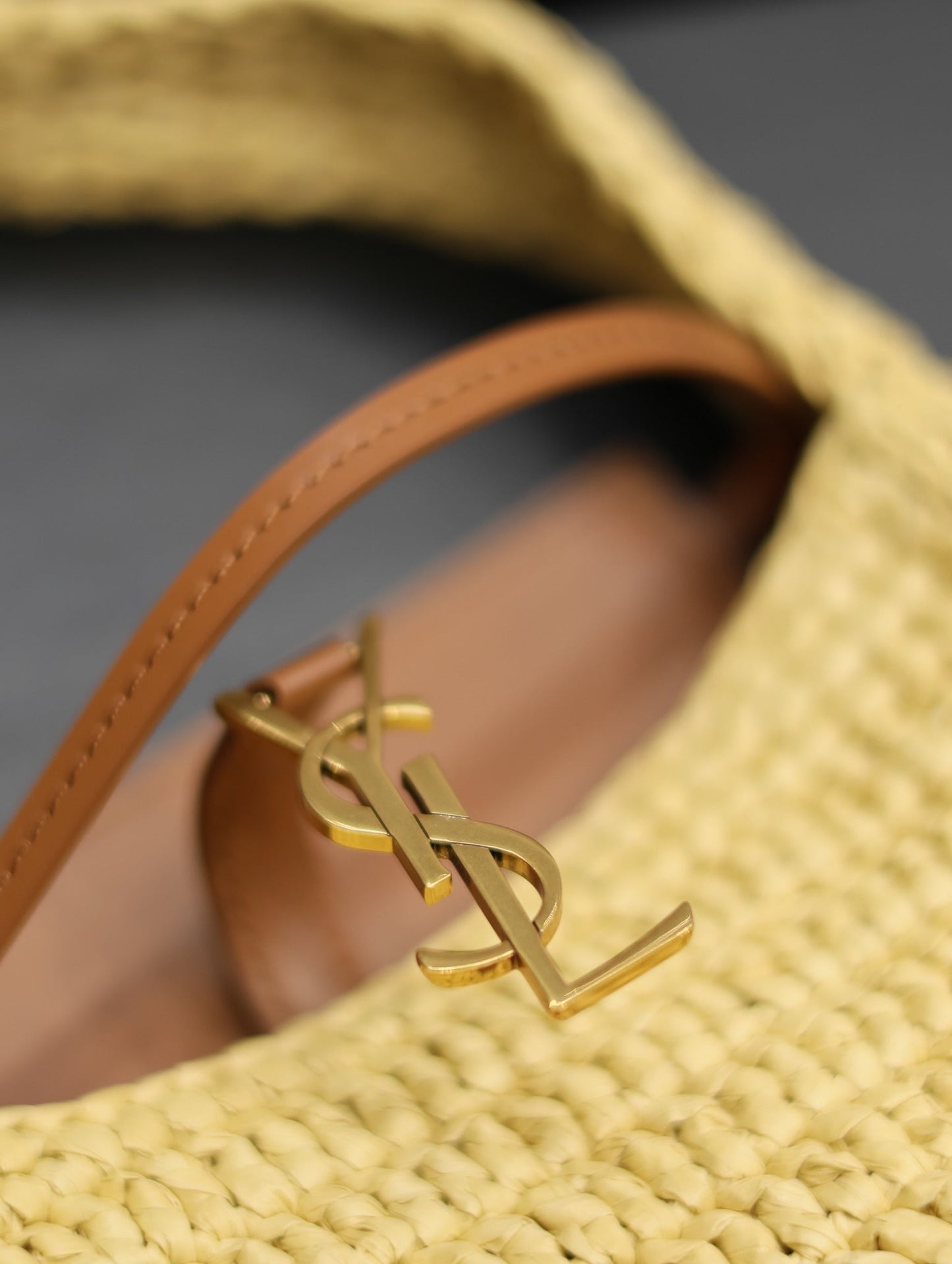 YSL Le 5 À 7 Mini In Raffia Beige - 19 X 11.5 X 4.5 CM