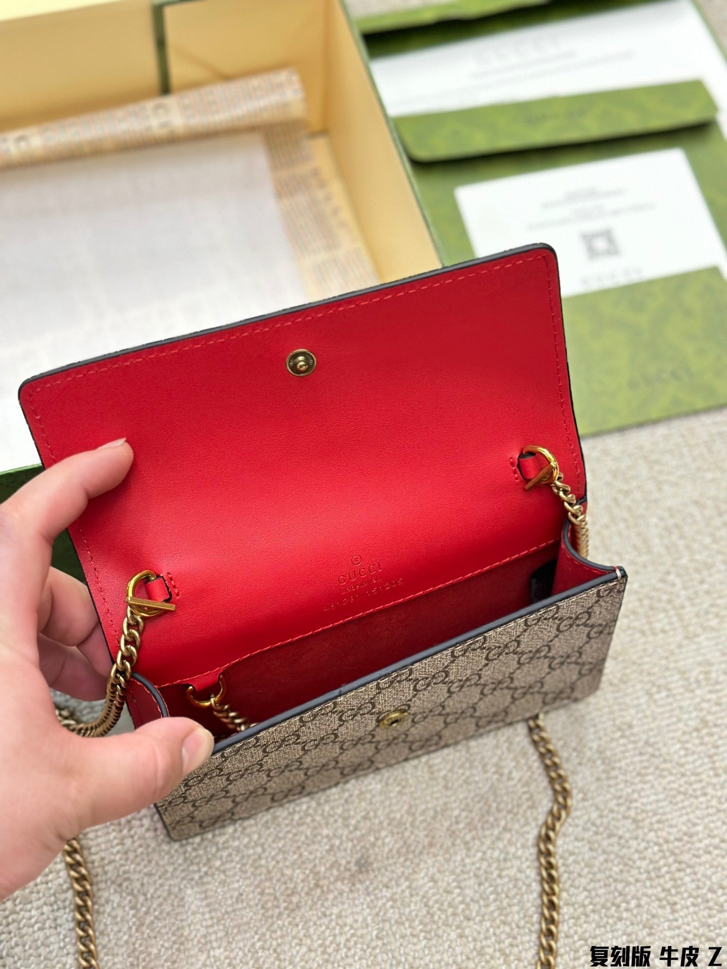 Gucci Cherry Bag Three-Dimensional Rhinestone Shoulder Bag