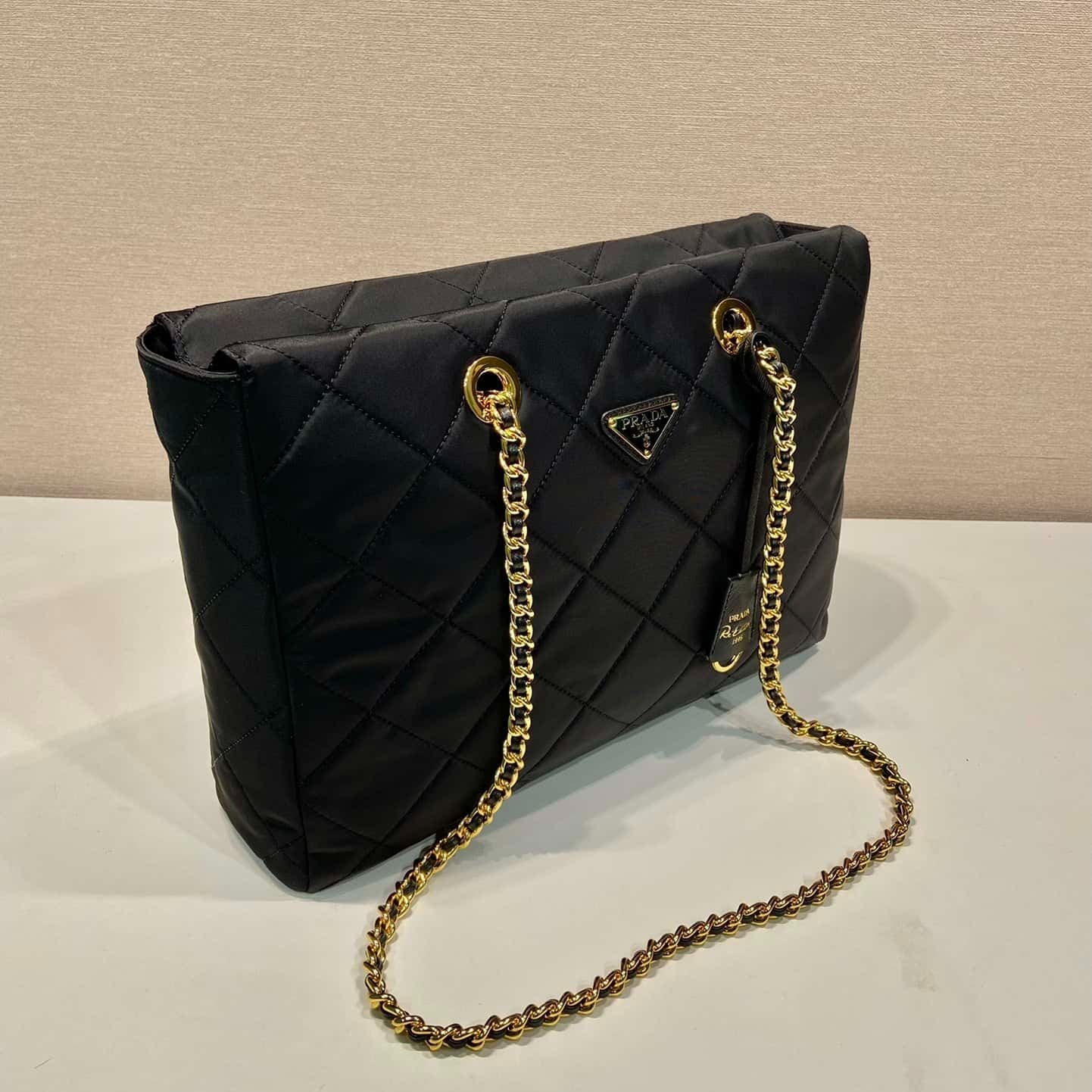 Prada Re-edition Vintage Chain Tote Bag