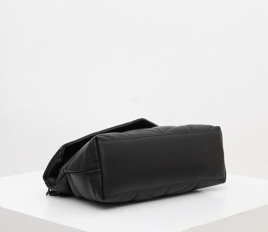 Saint Laurent Loulou Shoulder bag