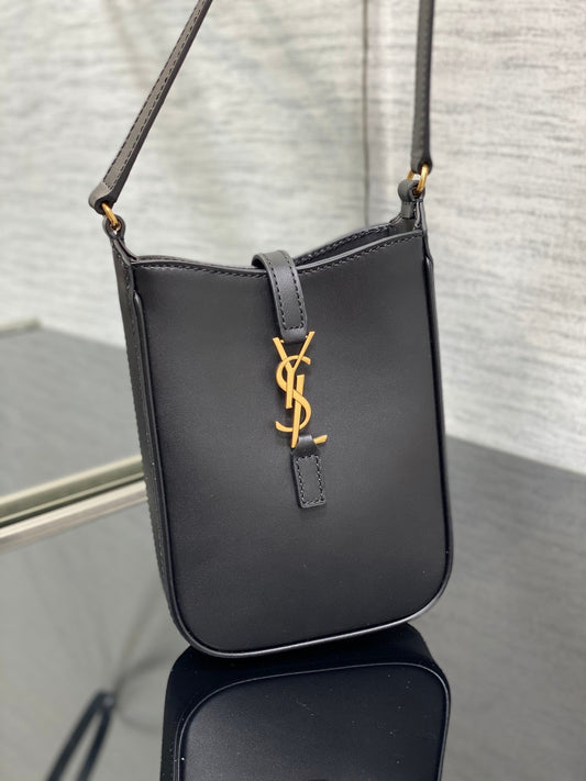 YSL Le 5 A 7 Mini Black Bag - 13x20x4cm