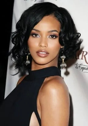Tailored Hip Rihanna hairstyle Medium Curly Lace Wig 100% Real Human Hair 12 Inches