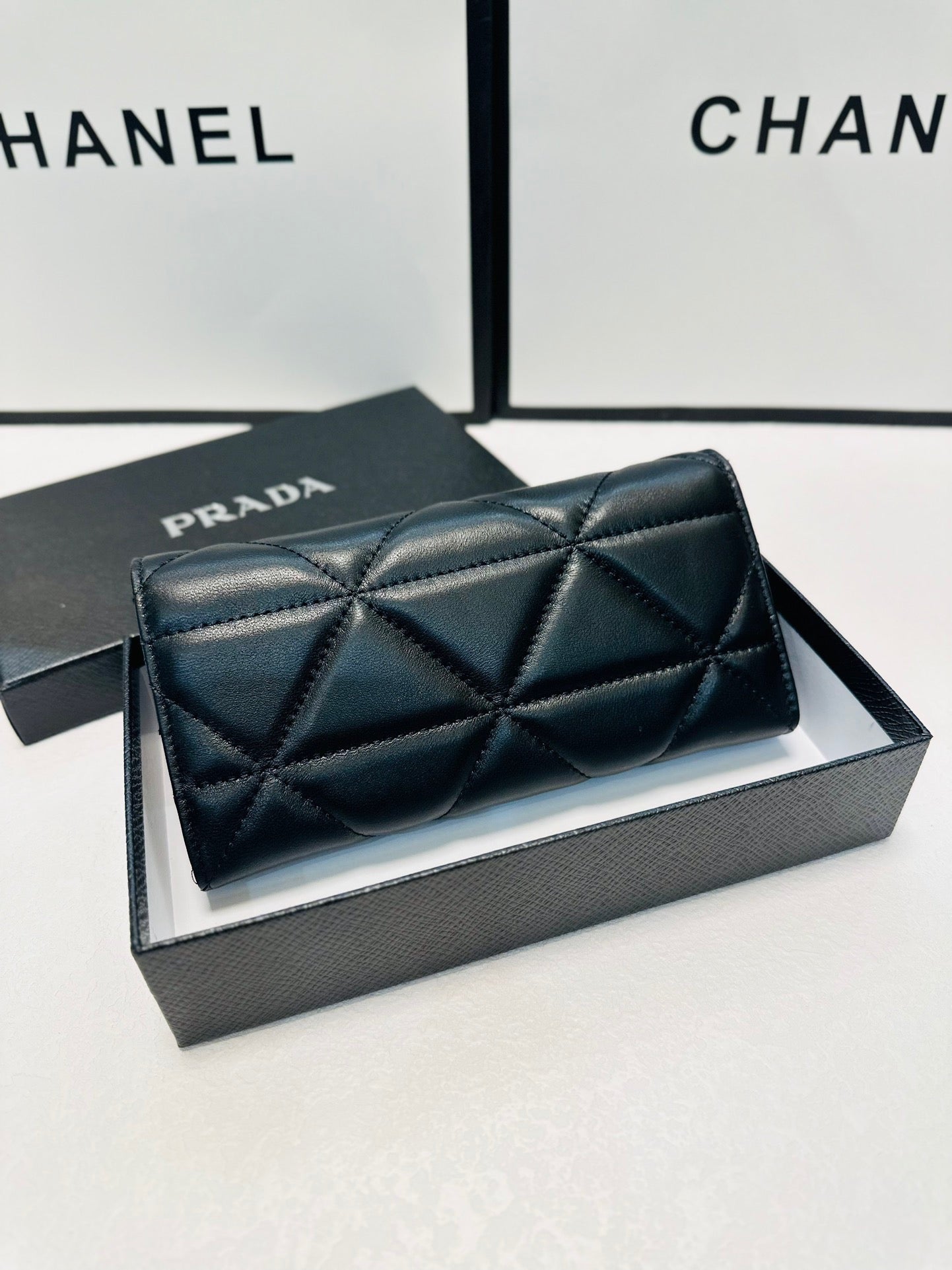Prada Long Leather Wallet In Black 19x10cm