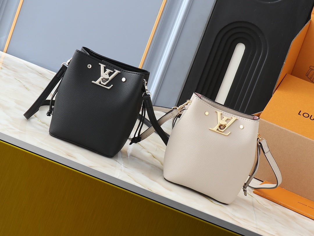 Louis Vuitton LV Tiny Nano Lockme Bucket Shoulder Bag 13.5x16.0x10.0cm