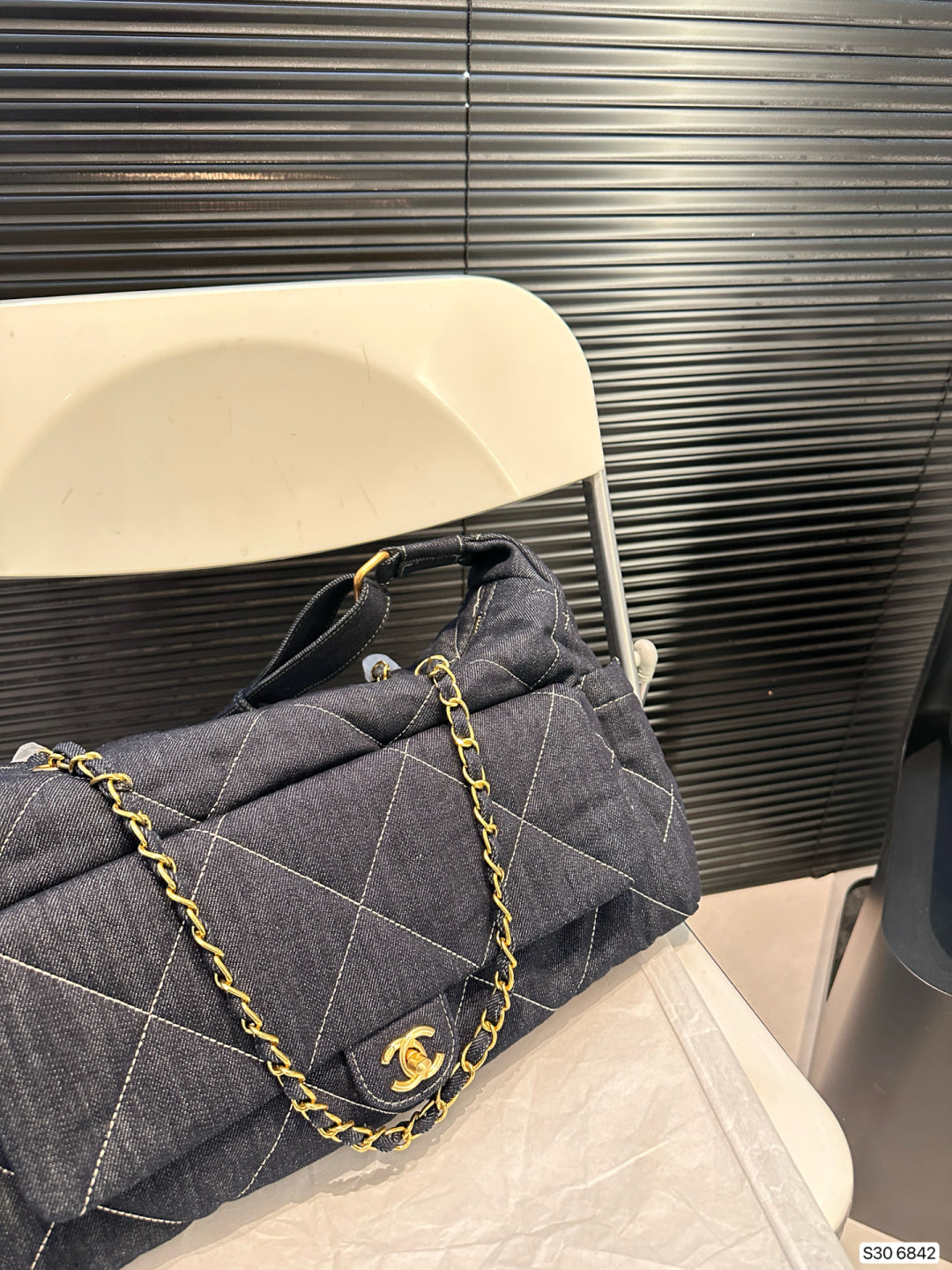 CHANEL Hobo Bag Crossbody Fashion Shoulder Bag