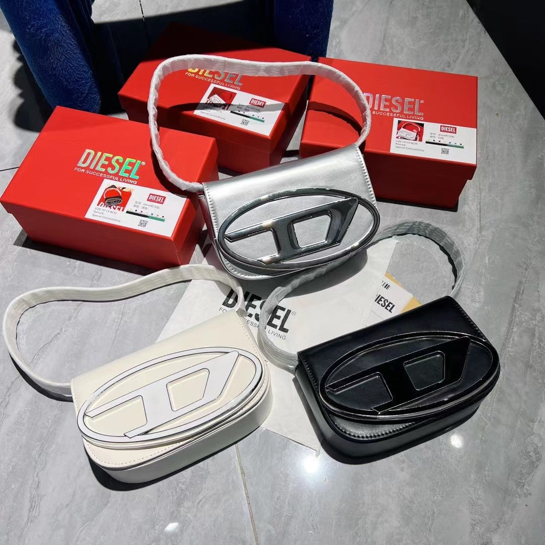 Ds Jingle Armpit Bag