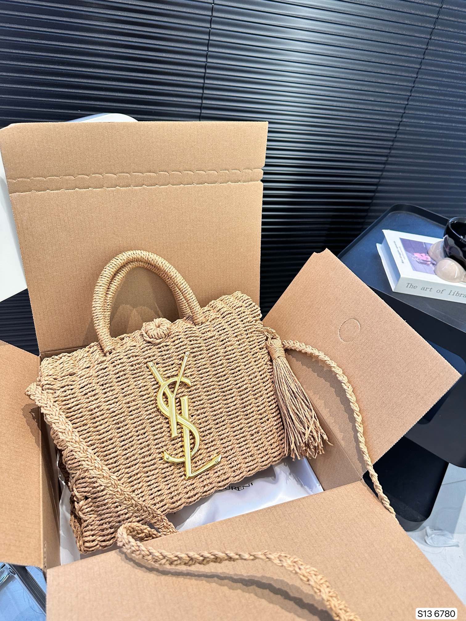 SAINT LAURENT YSL Vacation Woven Tote Bag 27x18cm