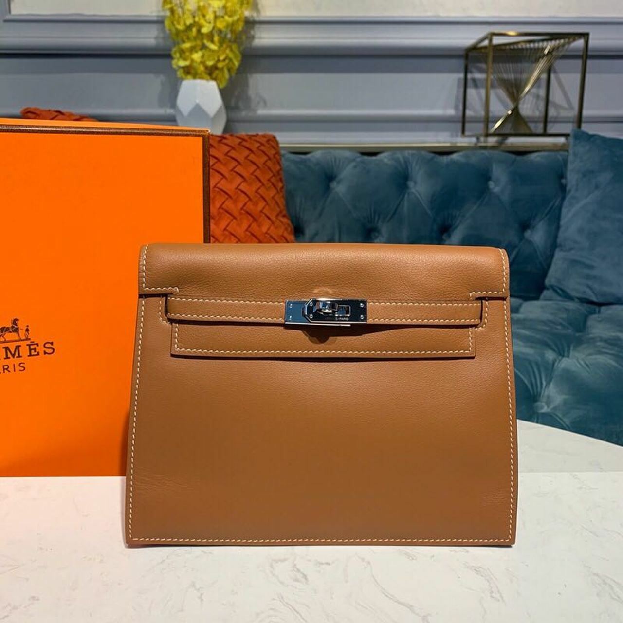 Kelly Danse 25cm Palladium Hardware Swift Leather Handbag