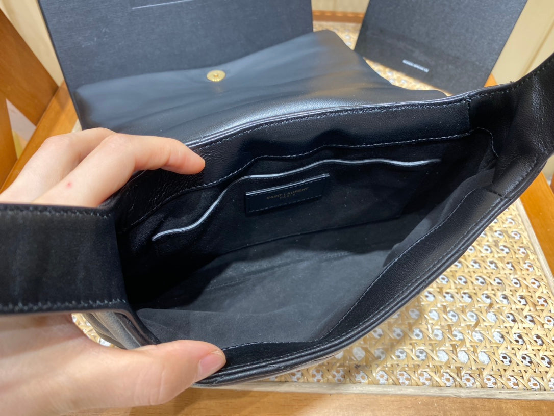 YSL LE 57 hobo bag in quilted lambskin 698567 24x18x5.5cm